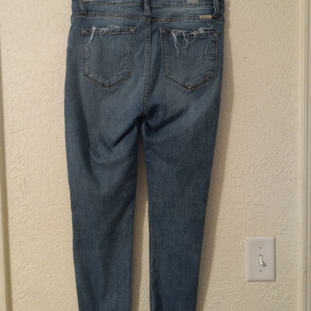KanCan Distressed Jeans - Picture 5 of 10